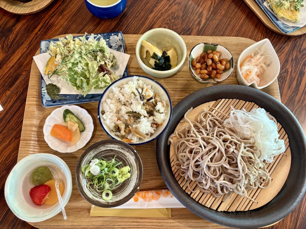 古民家ランチ おんせえよぉ〜